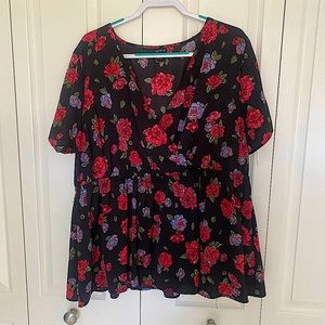 Torrid Silky Floral Peplum Top - Size 3